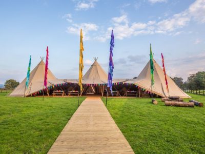 white-bison-tipi-hire-reading-berkshire-1